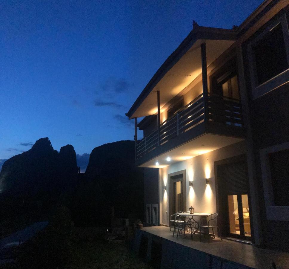 Villa Under Meteora Kalampáka Buitenkant foto
